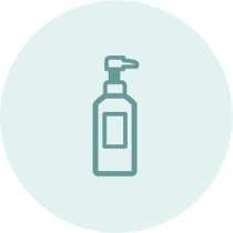 シャワーのあとは水分をよくふきとり、すぐに保湿剤などで乾燥対策を